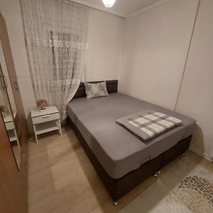 Large King Room